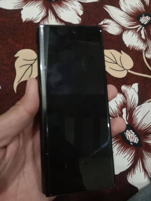 Samsung z fold 2 12/256 Read full ad 1