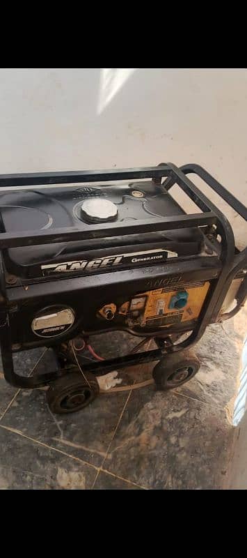 3.5 K. V Angel Generator in good condition 1