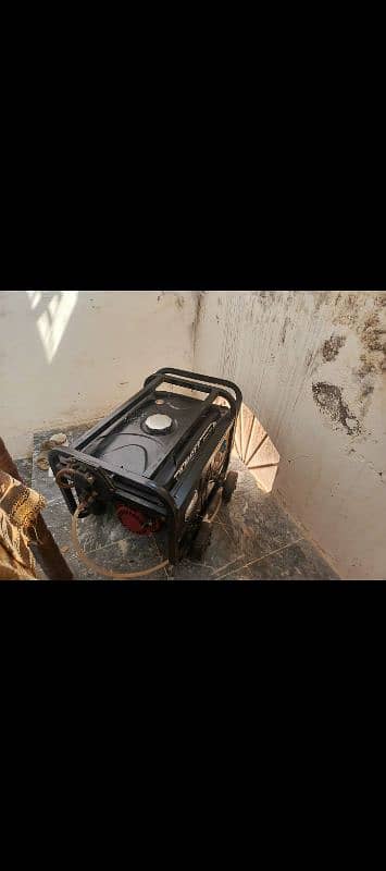 3.5 K. V Angel Generator in good condition 4