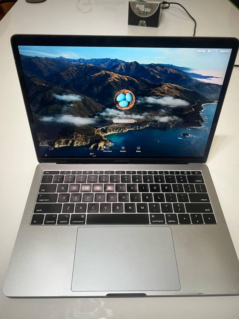 Apple MacBook Pro 13" (2017, A1708) – i5 | 8GB RAM | 128GB SSD | Spac 8