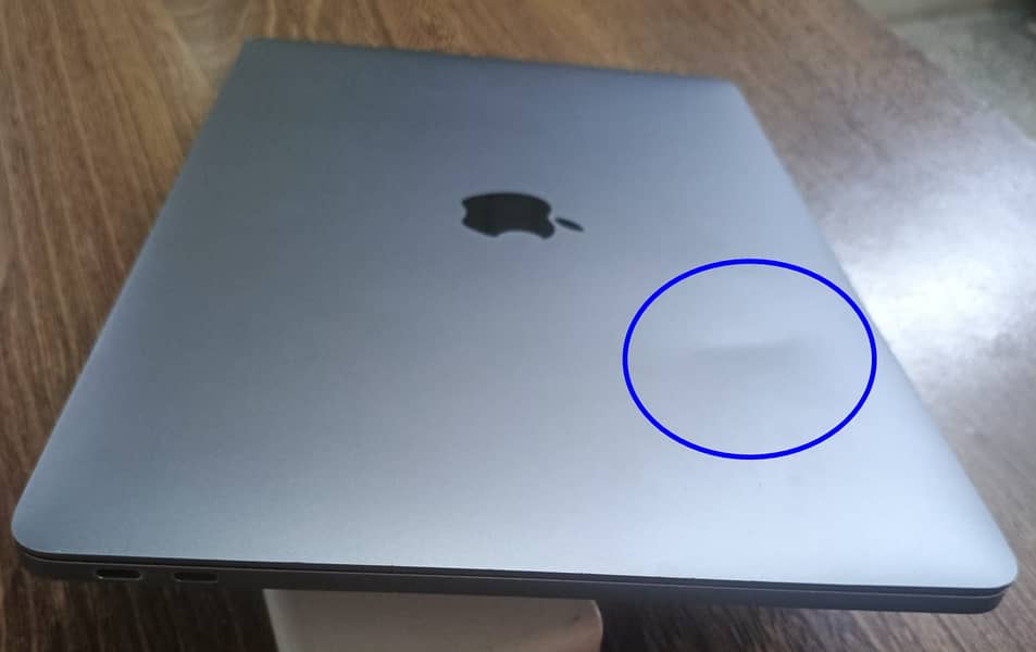 Apple MacBook Pro 13" (2017, A1708) – i5 | 8GB RAM | 128GB SSD | Spac 9