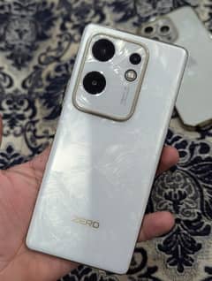 Infinix Zero 30 ( 8+8=16 / 256 Gb )