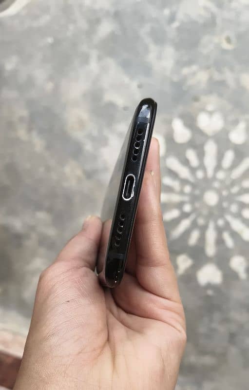 OnePlus 6T 1