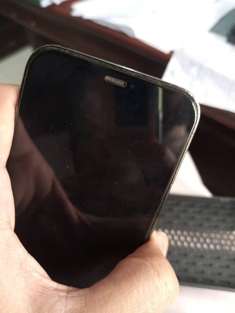 Apple iPhone 12 Pro 17