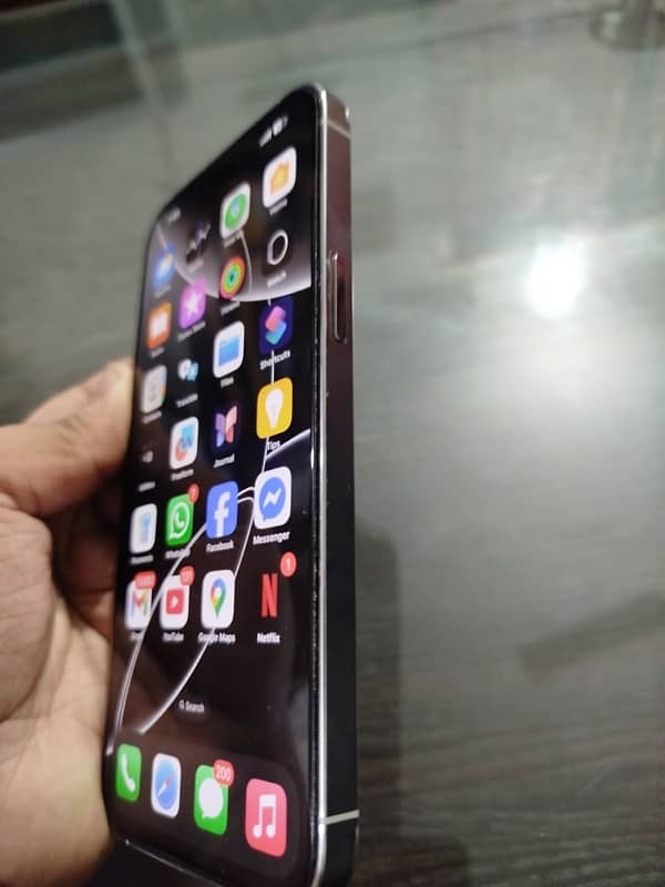 iphone 14 pro max PTA 1