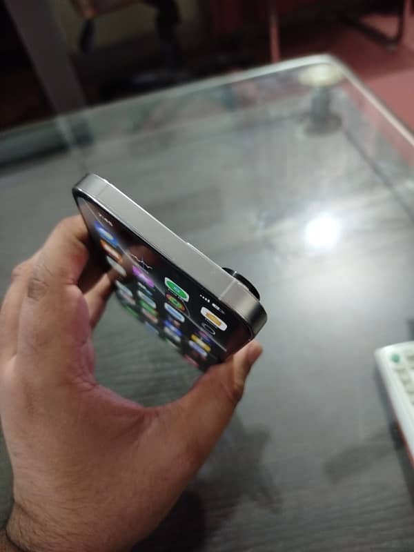 iphone 14 pro max PTA 6
