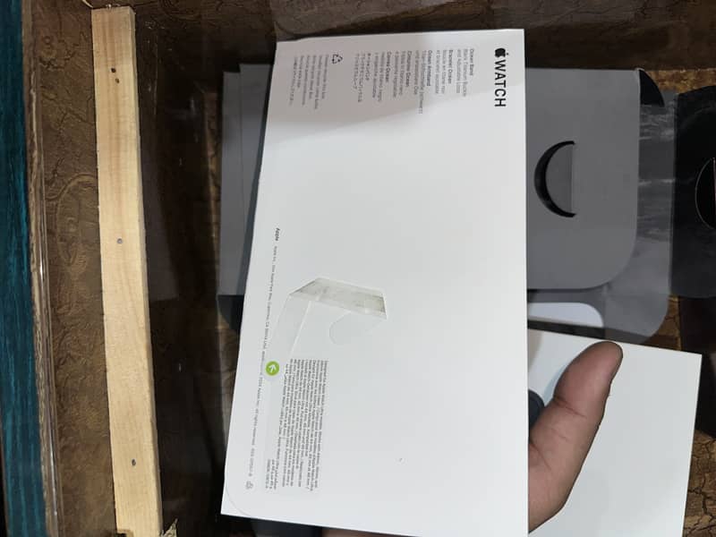 APPLE WATCH ULTRA 2 BLACK TITANIUM OCEAN BAND ONLY BOX OPEN 4