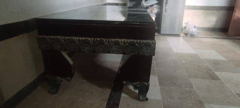 sofa center table 2