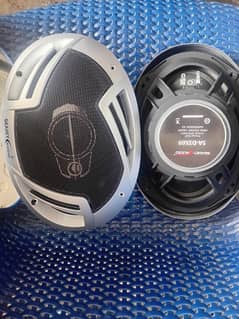 speakers