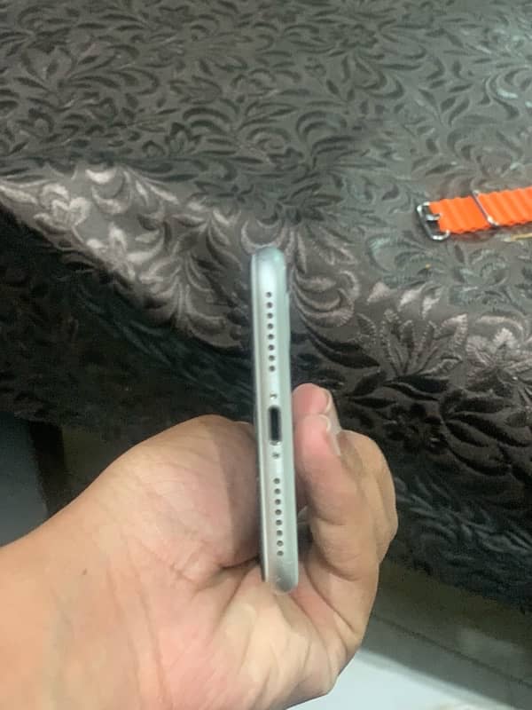 iphone 8plus pta approved 3