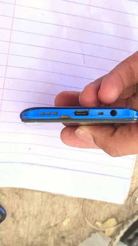 oppo A9 2020 100% ok. one hand use 2