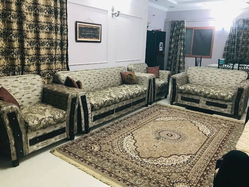 Antique 7 Seater Sofa Set | Moltyfoam Very Comfortable - Just Like New 0