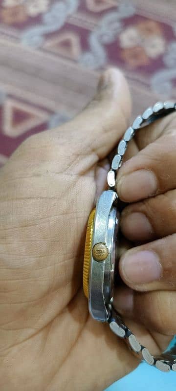 octo Automatic watch Gold Plated 1