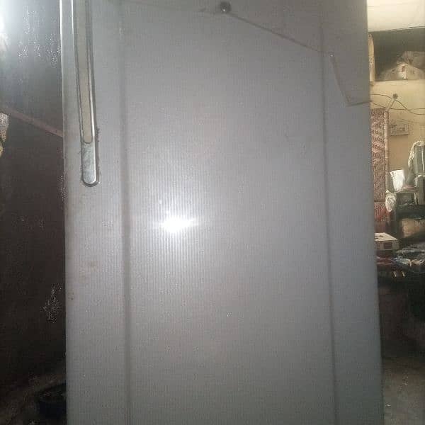 Waves cool bank Refrigerator frige & ferizer 1