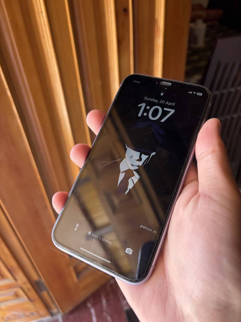 Iphone 11 128gb Purple colour Non PTA Sim working 2
