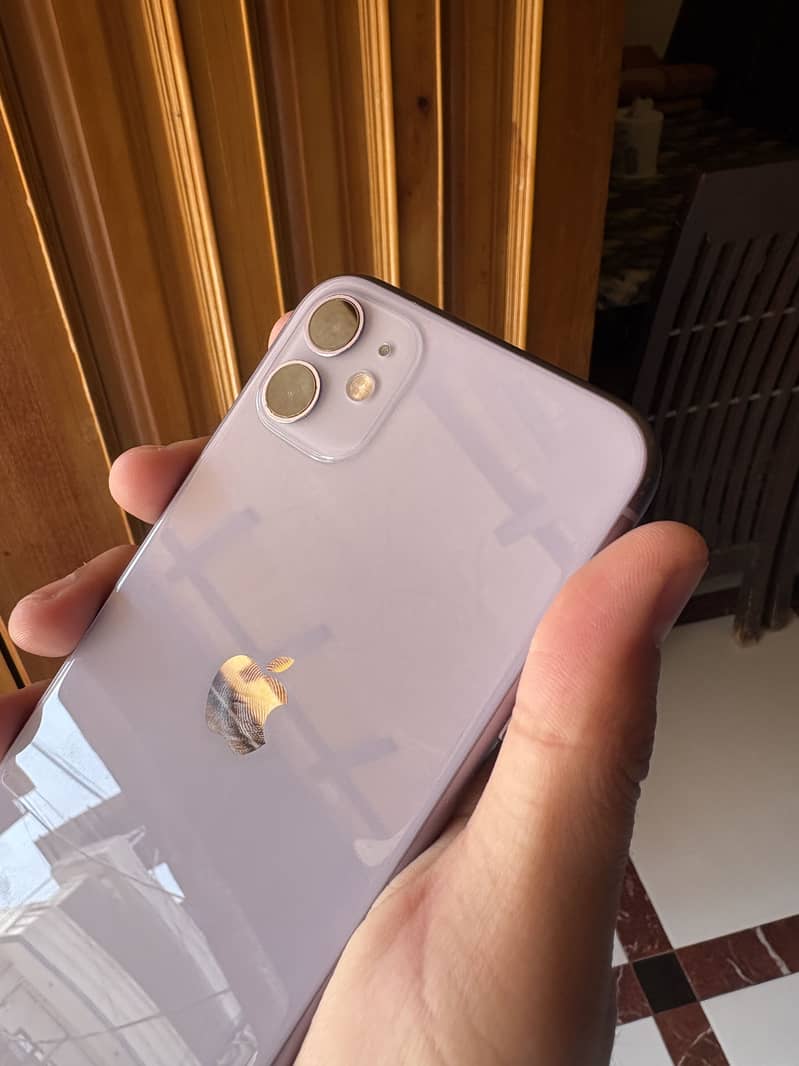 Iphone 11 128gb Purple colour Non PTA Sim working 3