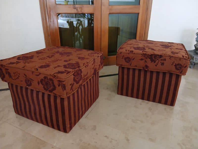 2 stools  that can be used for multiple purposes 0