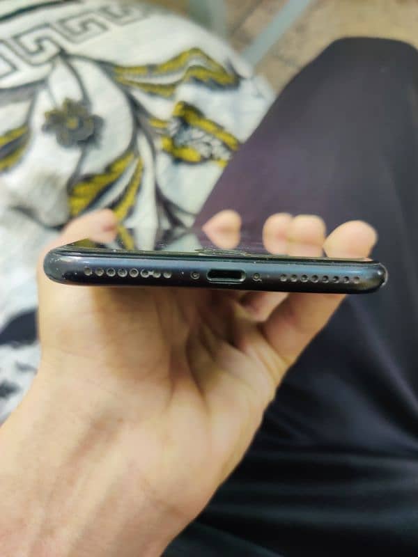 I phone 7 plus 5