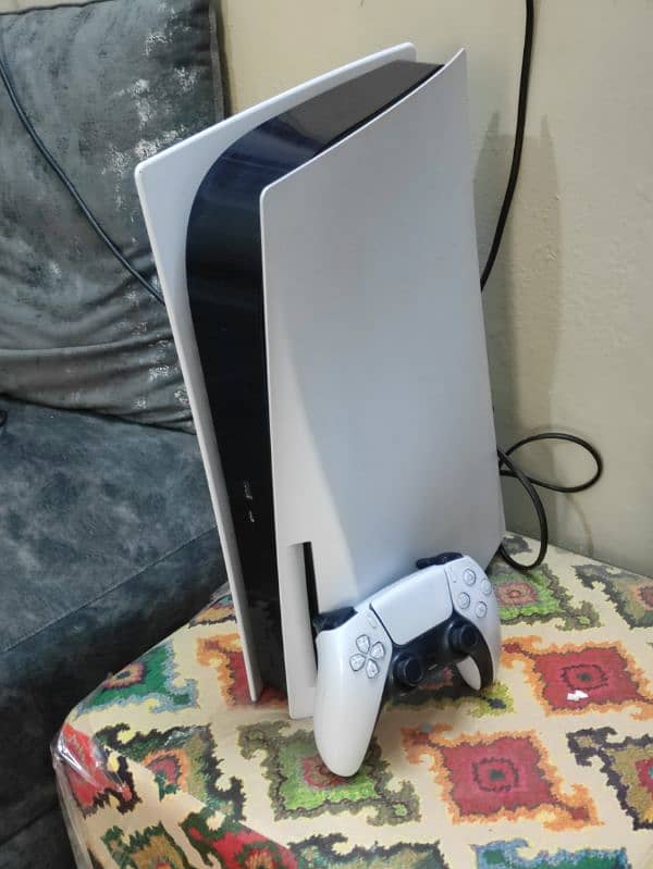 Ps5 with cds 0