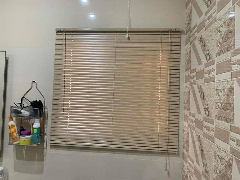 window blinds , Roller blinds , zebra , wooden 3