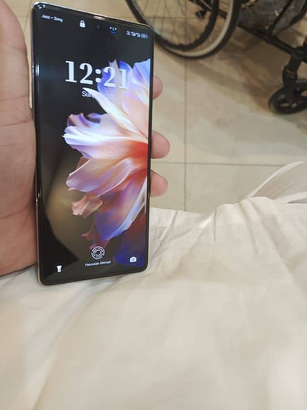 camon 30 lush 12+12_256gb with complete box 5