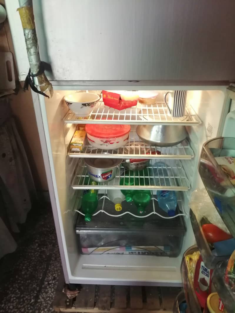 Waves refrigerator (frost) 3