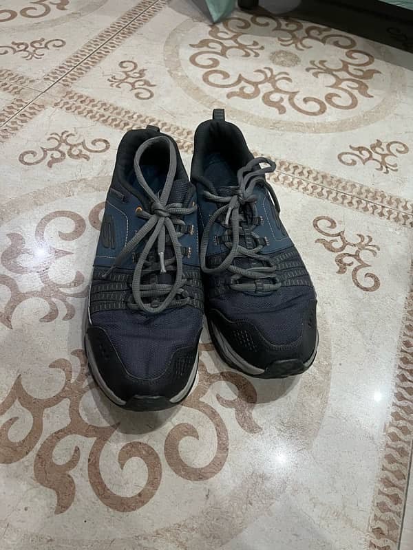 sketchers trail Shose 1