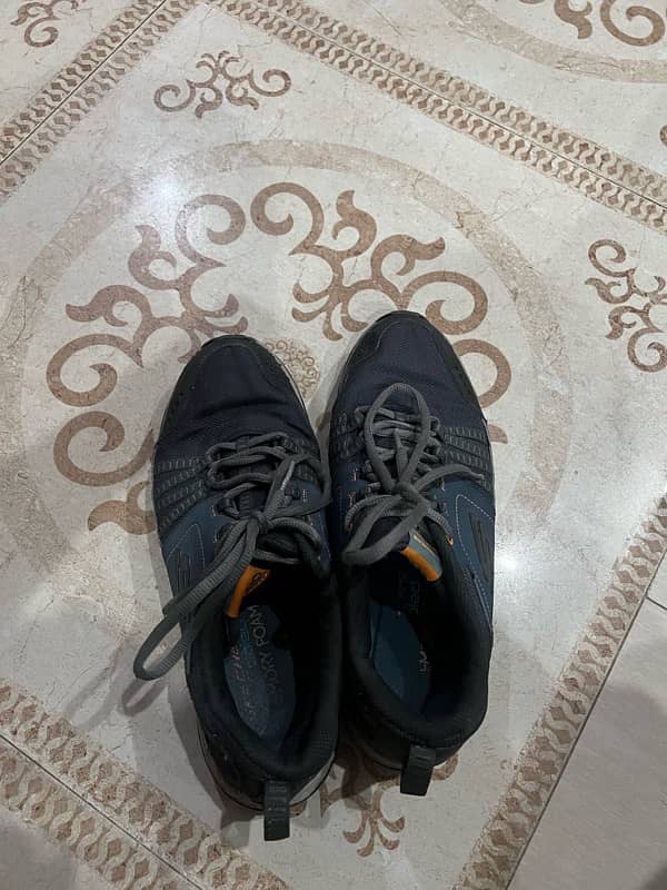 sketchers trail Shose 6