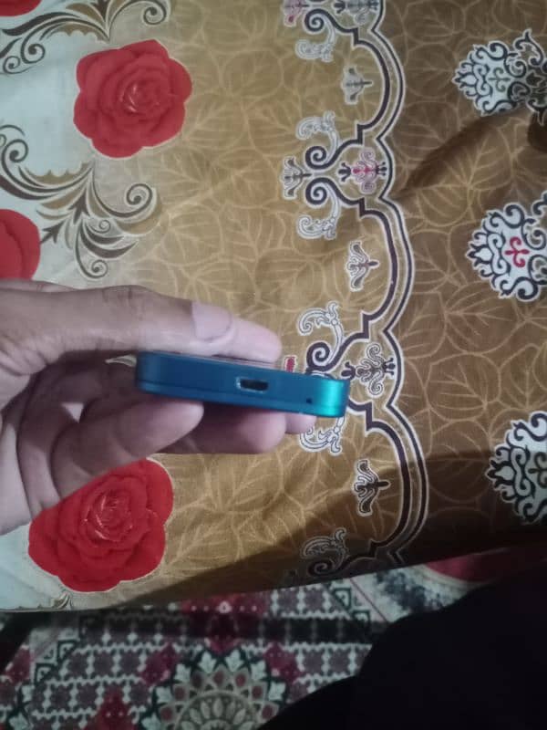 Qmobile ipro 0