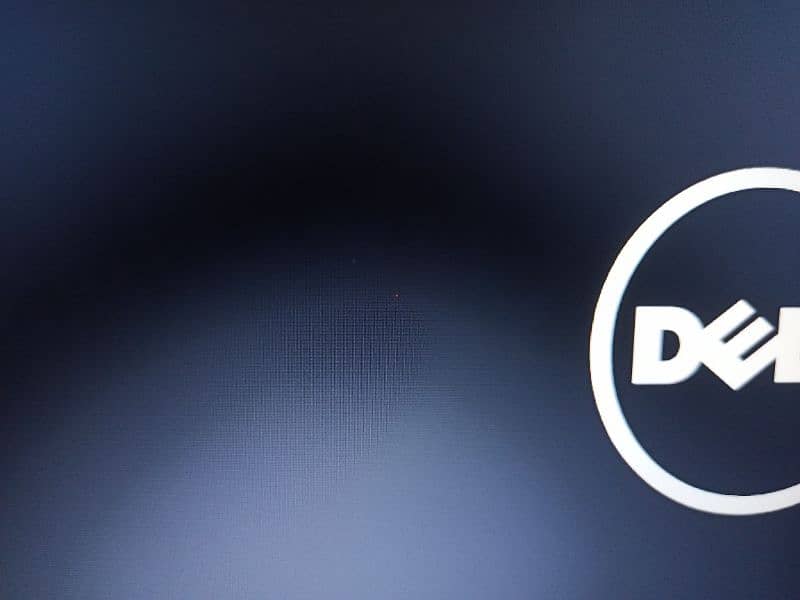 Dell Laptop latitude series E 7450 5