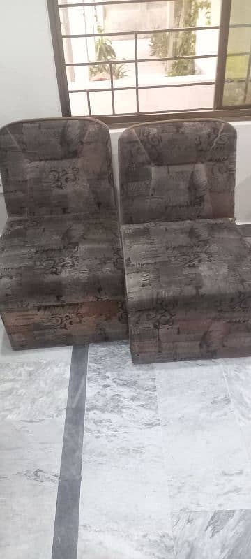 Brown Sofa Set in Good Condition! 2