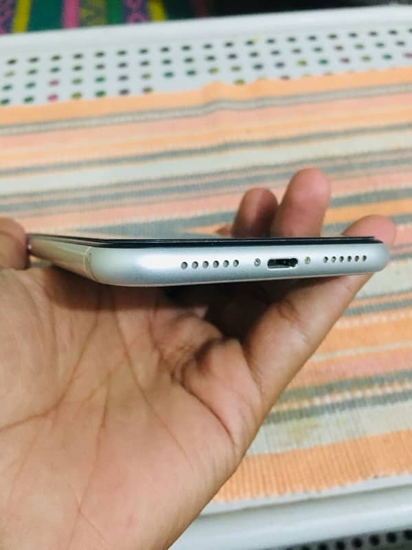 Hi, iphone xr condition like untouch for sale 1