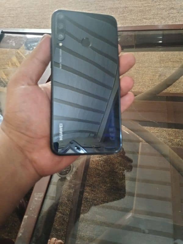 Huawei y7 p 4/64 for sall 3