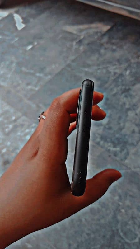 10 by 9 condition urgent sale 128 Gb sim work 1