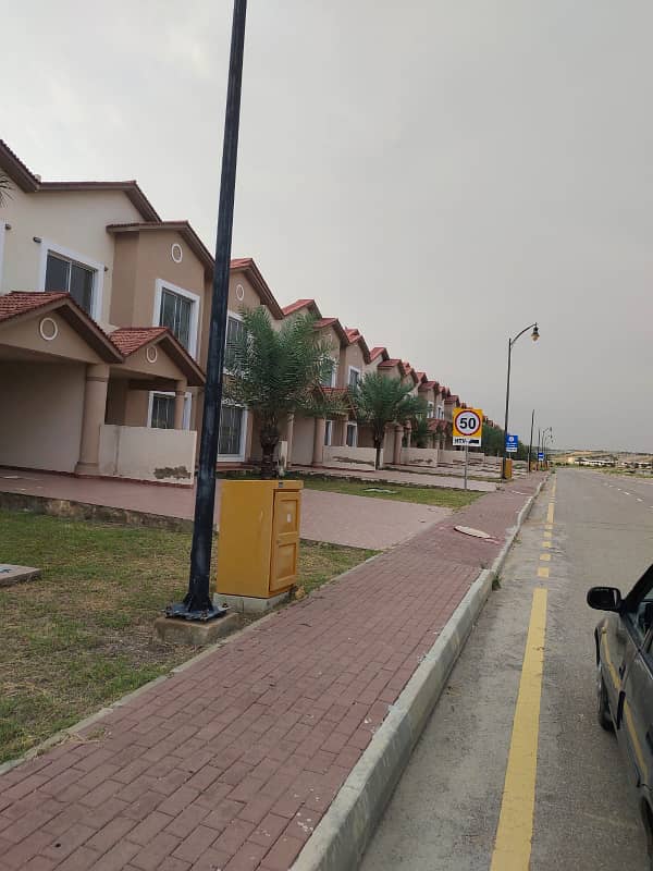 Iqbal Villa available for sell in Bahria Town Karachi 4