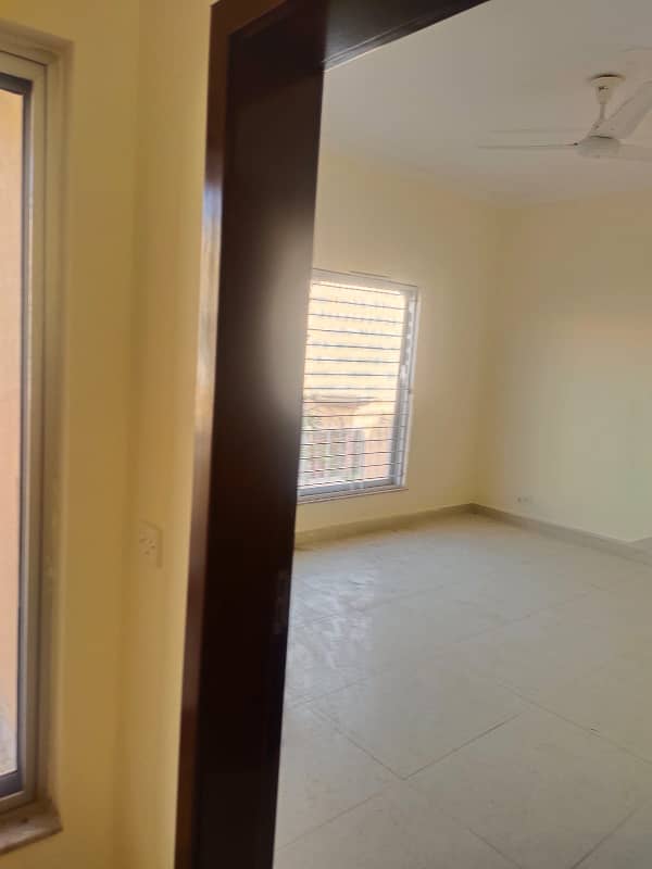 Iqbal Villa available for sell in Bahria Town Karachi 16