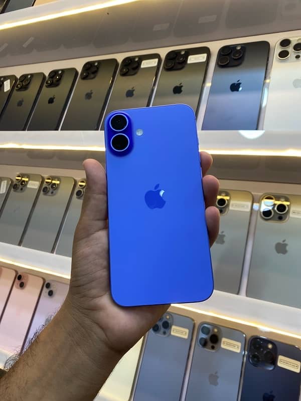 iphone 16 PLUS NON PTA 4