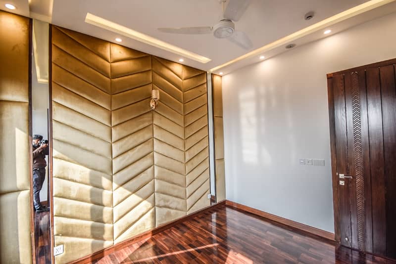 Original Picture 5 Marla Modern Design Brand New Near to Park House For Sale in DHA Phase 6 11