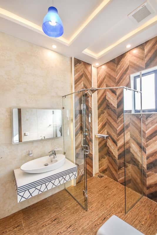 Original Picture 5 Marla Modern Design Brand New Near to Park House For Sale in DHA Phase 6 22
