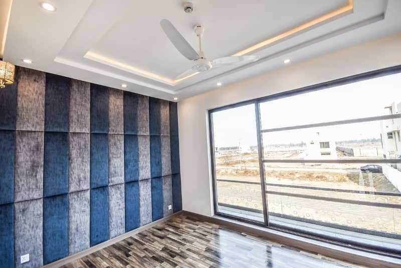 Original Picture 5 Marla Modern Design Brand New Near to Park House For Sale in DHA Phase 6 23