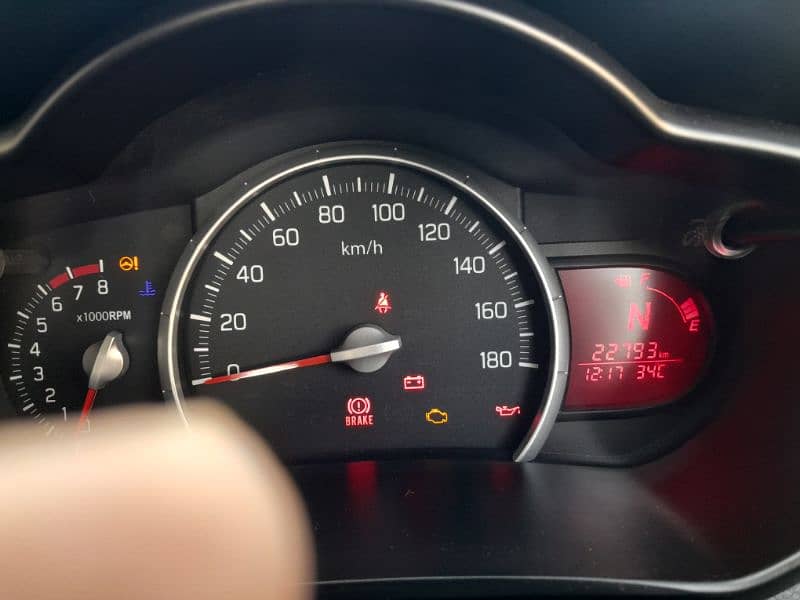 Suzuki Cultus VXL AGS  2021 4