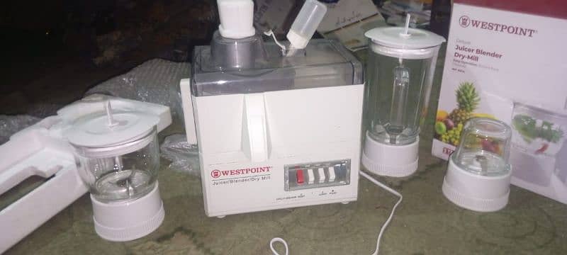 4in1 juicer blender Weston point box pack with all accessories 15