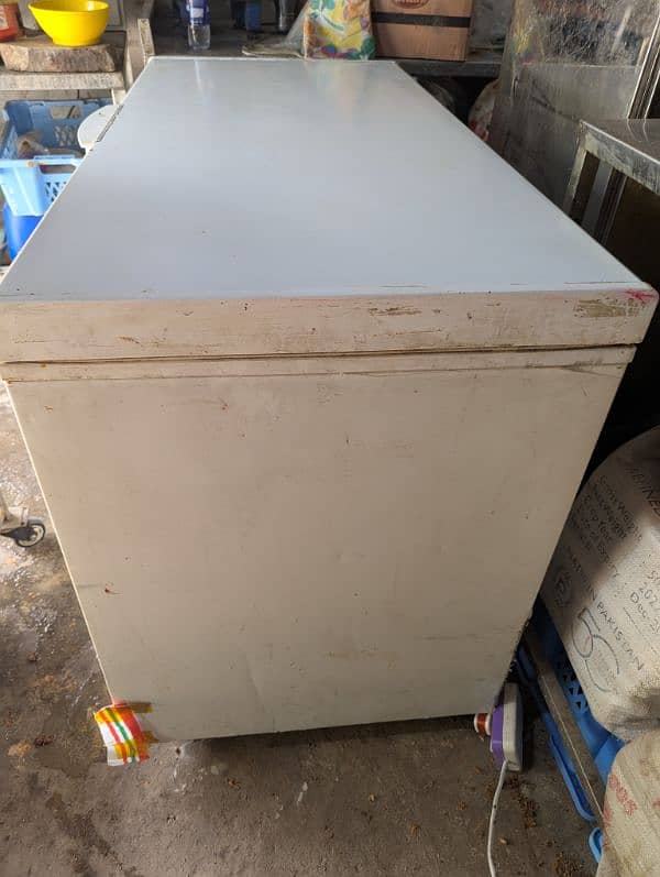 Freezer Waves Urgent sale 03274958529 4