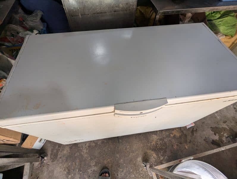 Freezer Waves Urgent sale 03274958529 6