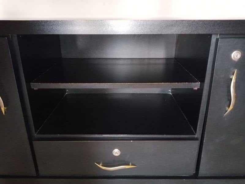 led table 2