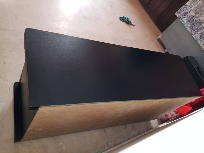 led table 8