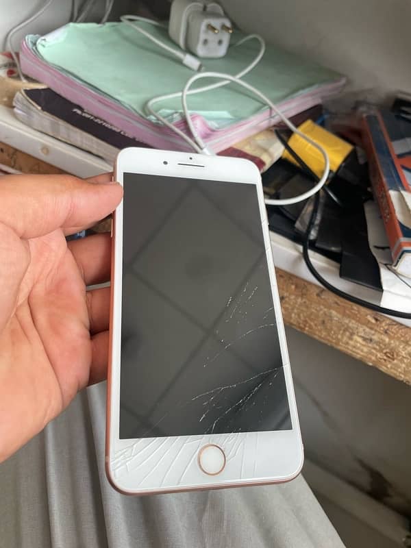 iphone 8 plus non pta 1