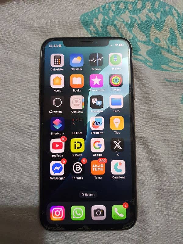 IPHONE XS GOLD PTA 3