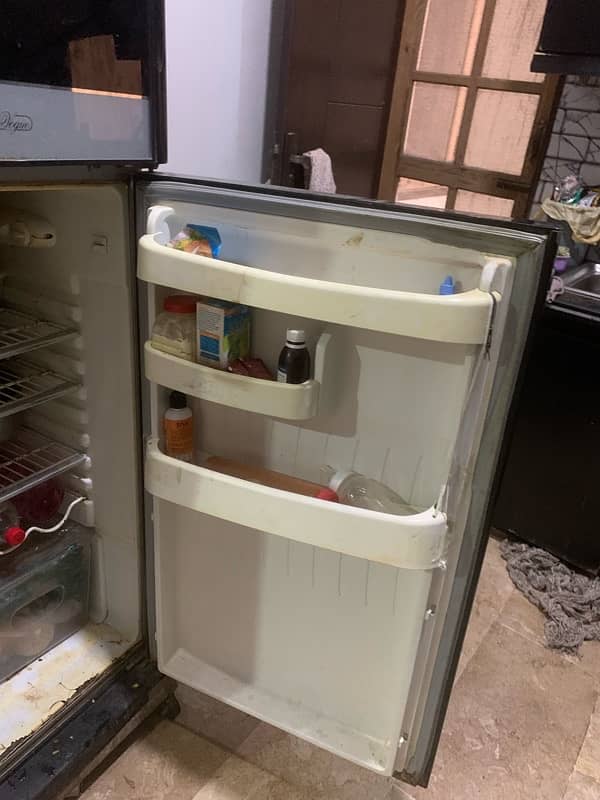 orient Refrigerator fridge 4