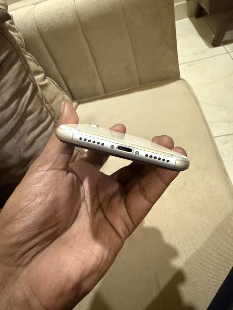 Iphone xr pta approved 4